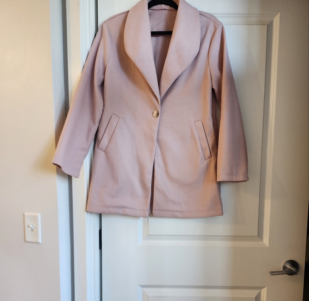 Light pink peacoat trench coat never worn size small